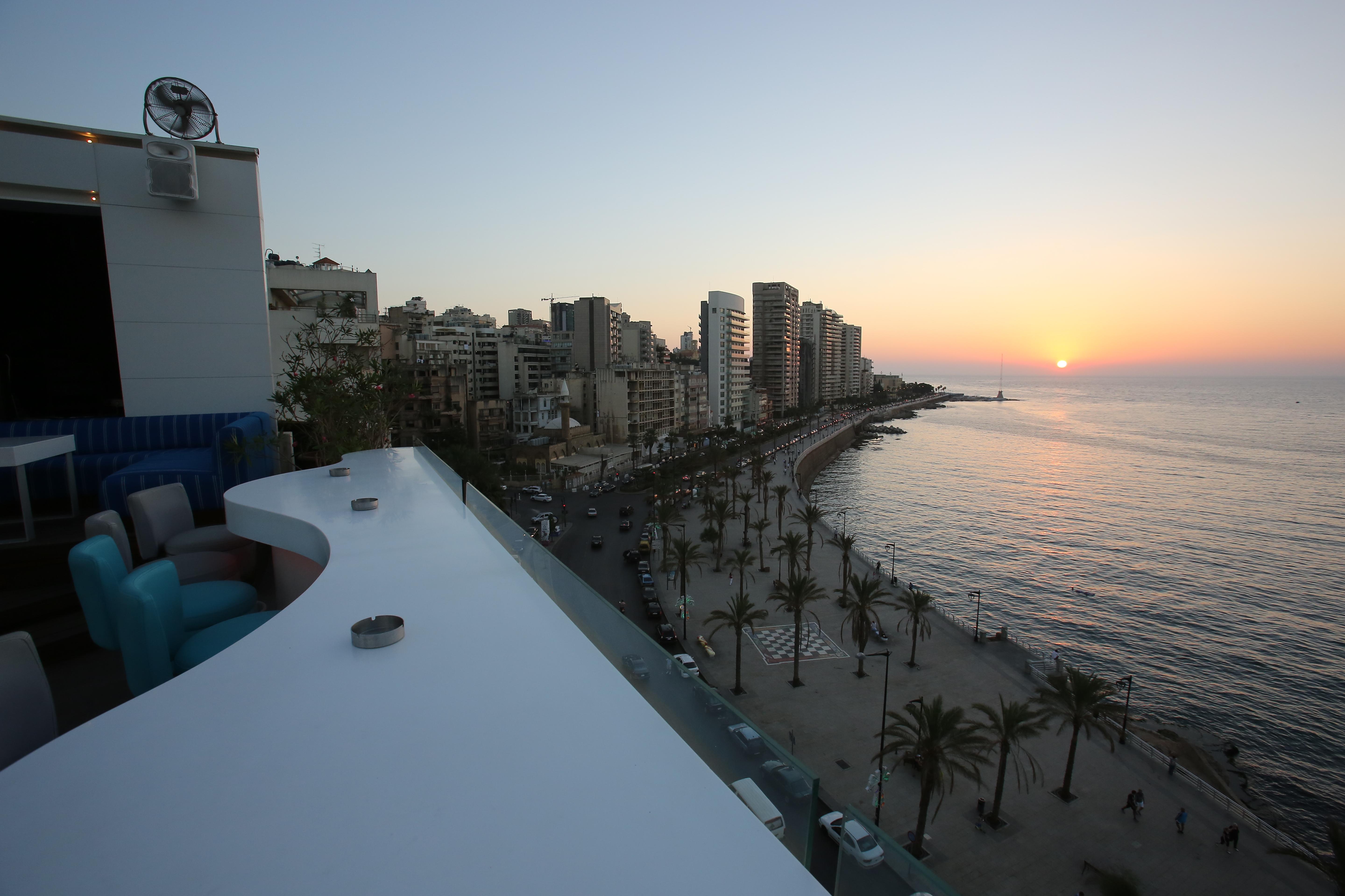 Bayview Hotel Beirut Bagian luar foto